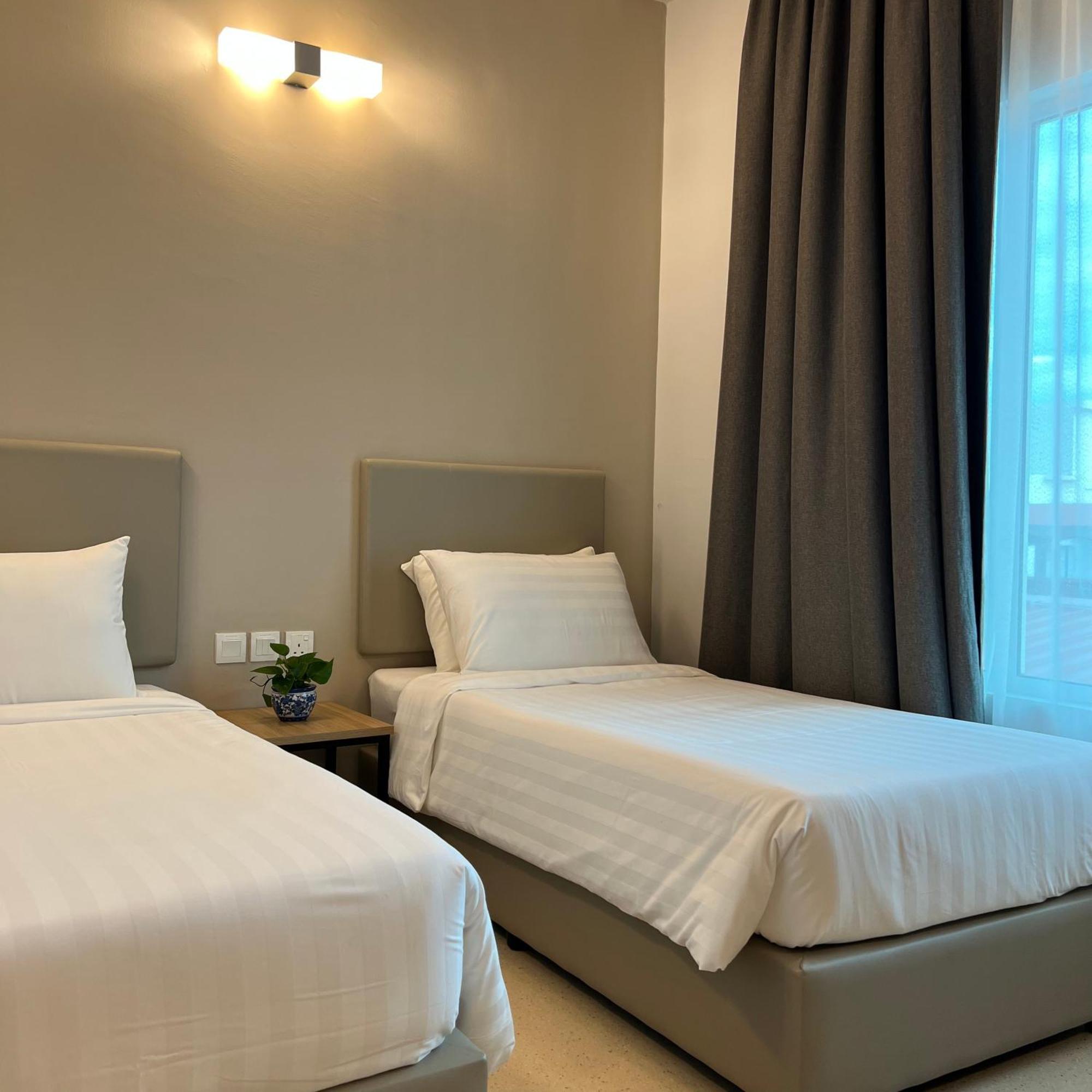 Serapi Verdure Hotel Kuching Eksteriør billede